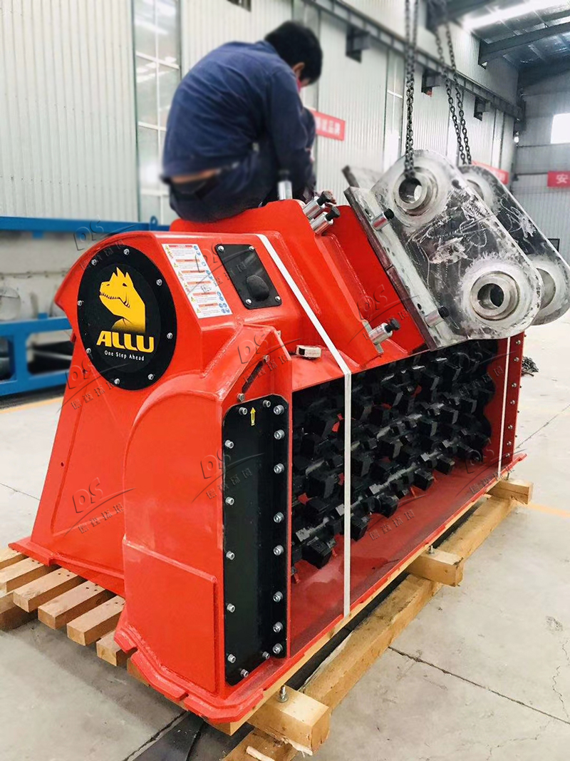 ALLU土壤破碎篩分鏟斗